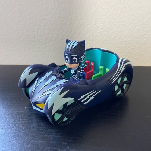 PJ Masks Just Play Frog Box eOne: Catboy and Catboy-Mobile - Picture 3 of 13